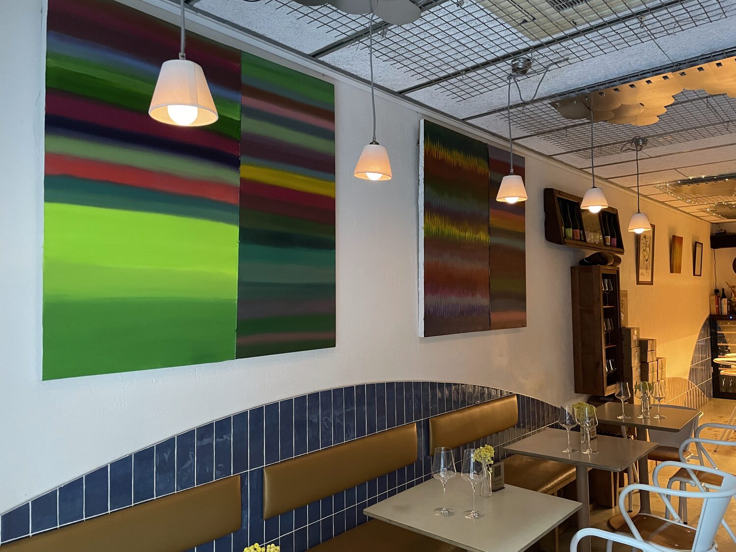 Arte local — The Net Zero Wine Bar, Gràcia, Barcelona